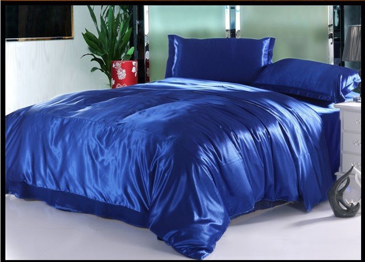 silk quilt,silk comforter,luxury bedding